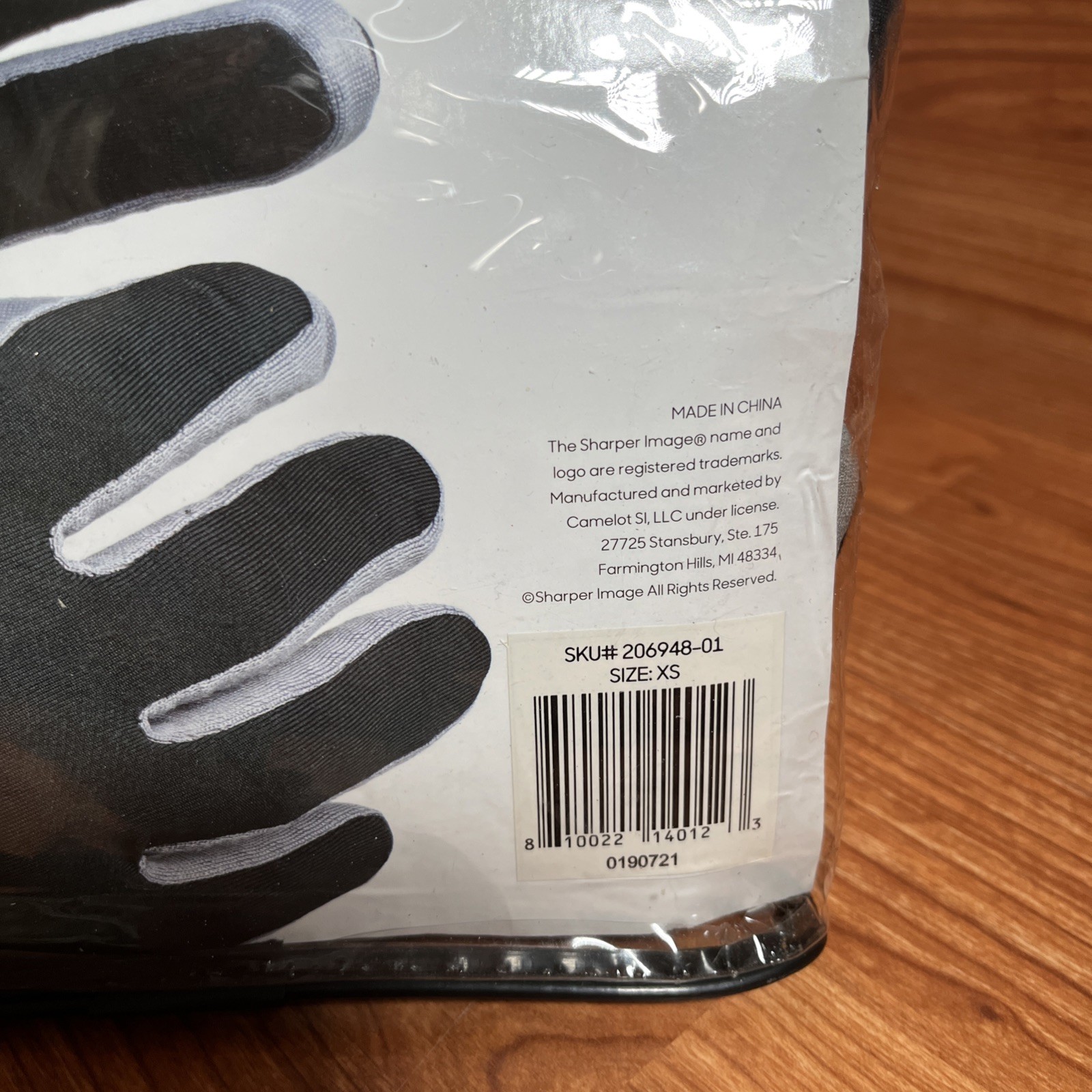 Sharper Image 206948 XS Men Wireless Rechargeable Warming Glove Liners
