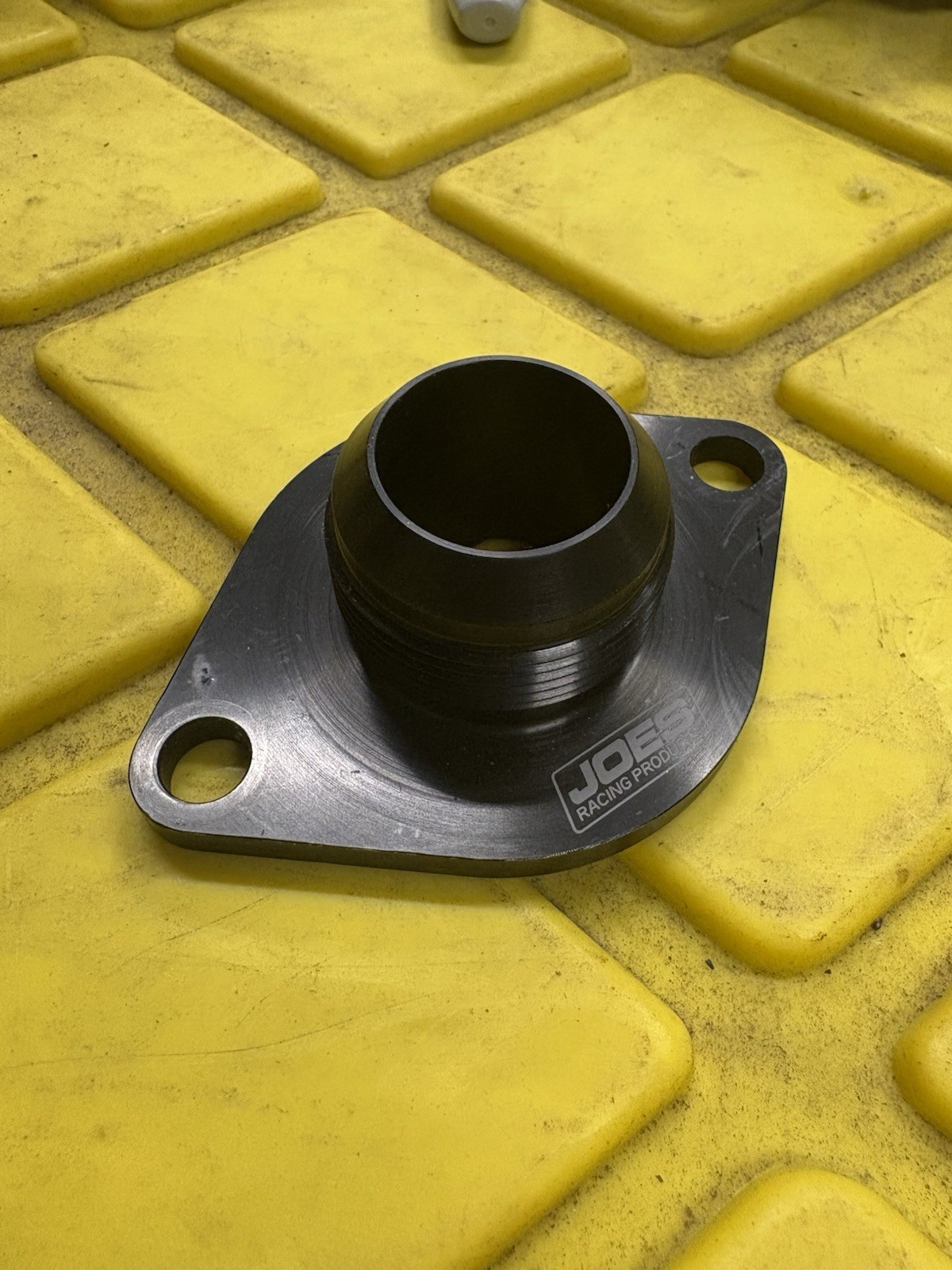 JOES RACING 36060 # 20 Water Outlet w/ O-Ring Seal Neck AN Race