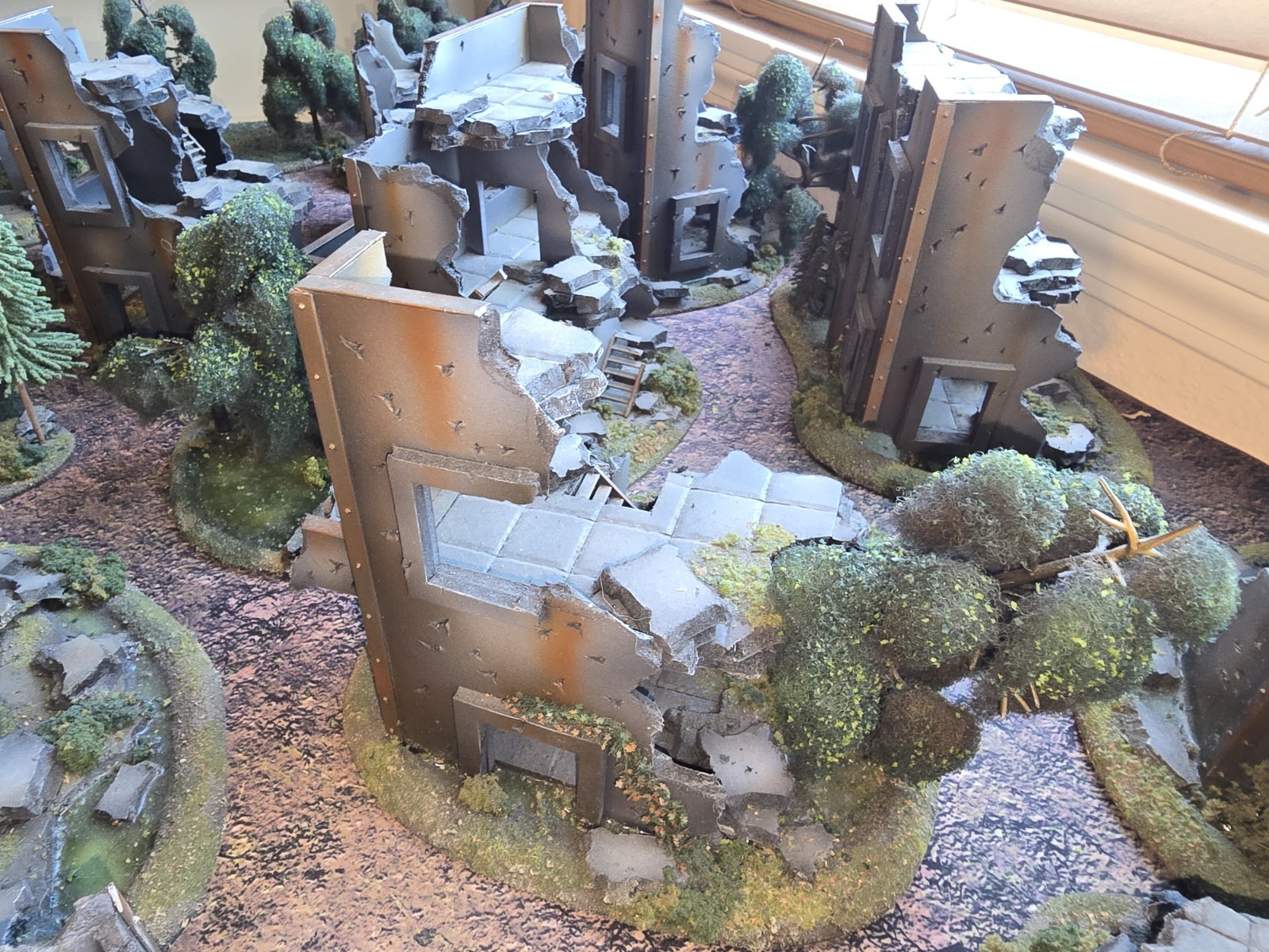 Warhammer 40k Terrain *Swampy Ruins*