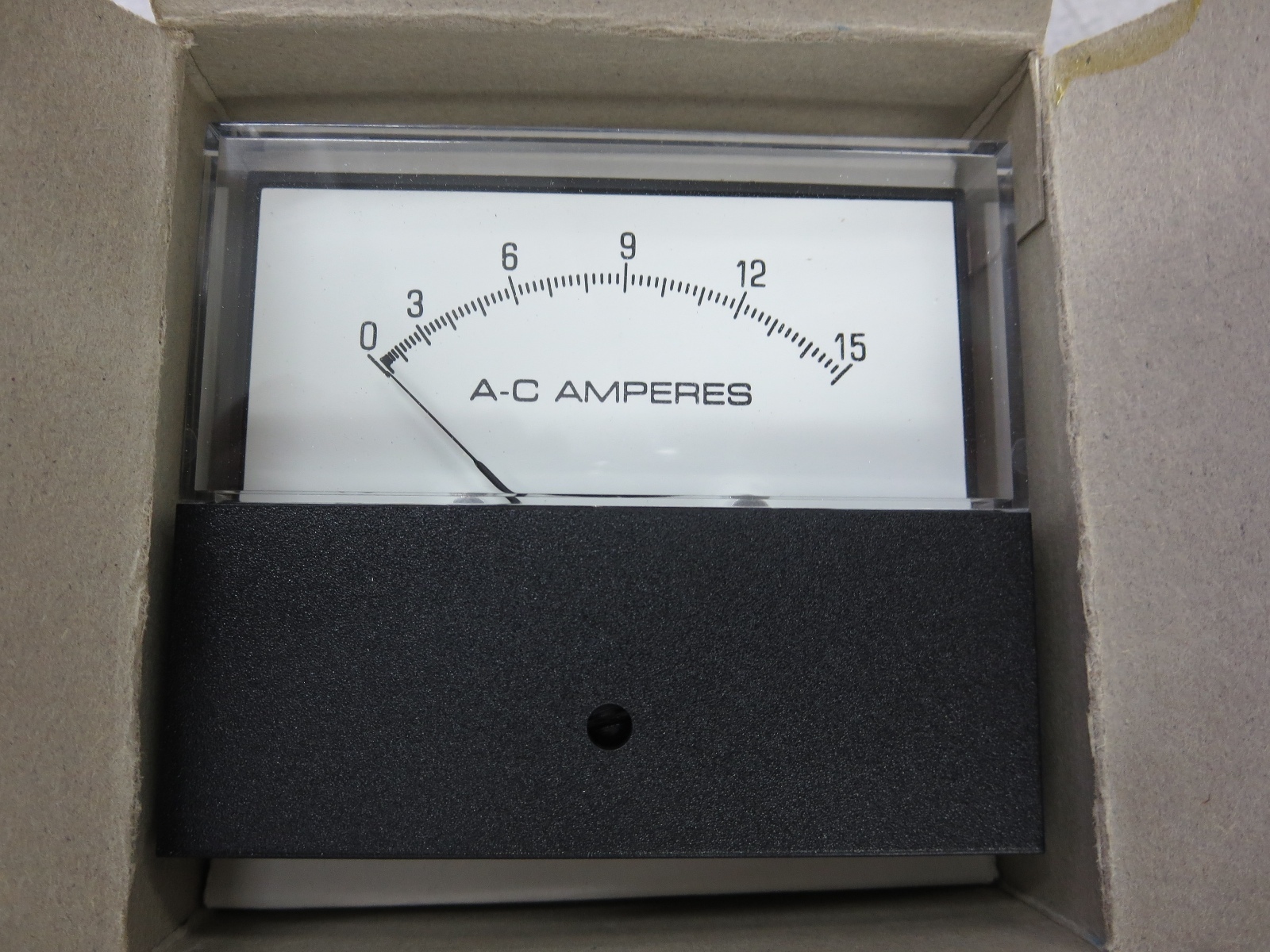 Yokogawa 251-240NDND, RR02018EK Volt Panel Meter