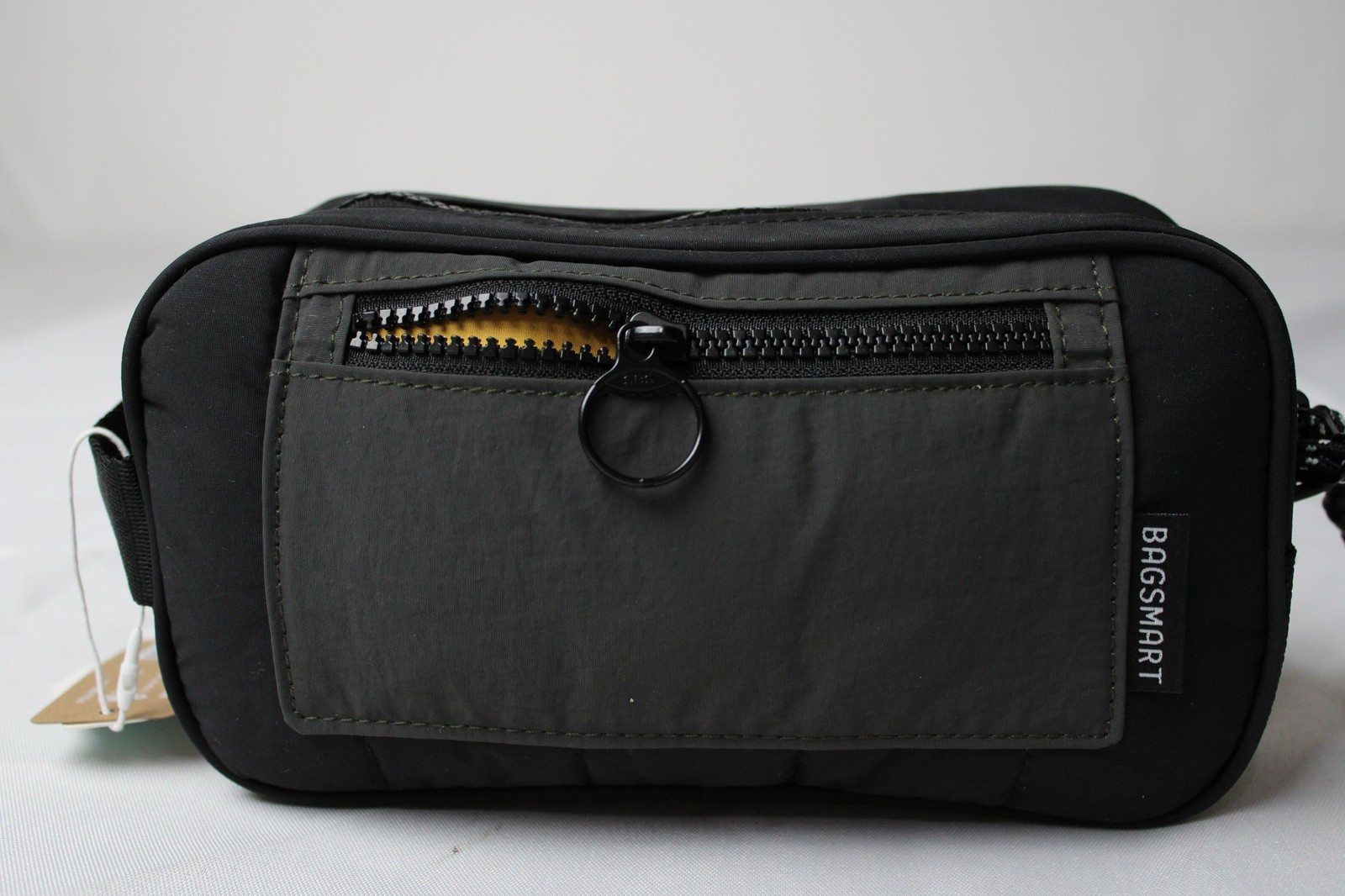 Bagsmart Unisex Adult's Paz 2L Zip-Top Travel Dopp Kit AC2 Black One Size NWT