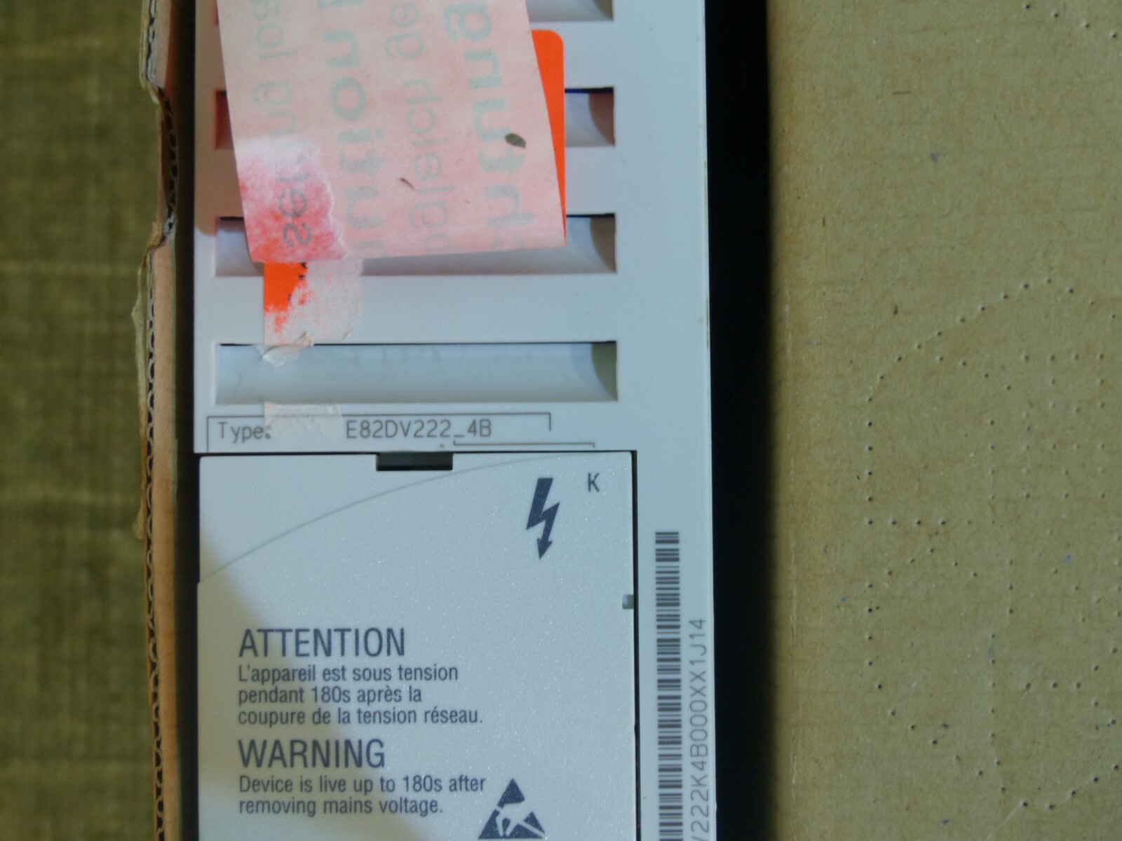 Lenze E82DV222_4B see pictures
