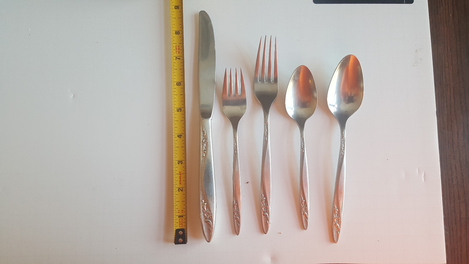 International stainless BARONESS 1 - 5 Piece setting
