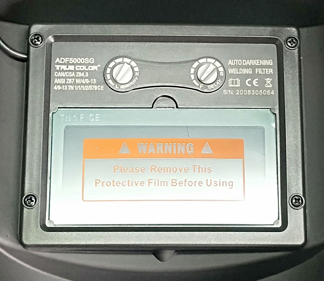 New auto darkening welding helmet filter