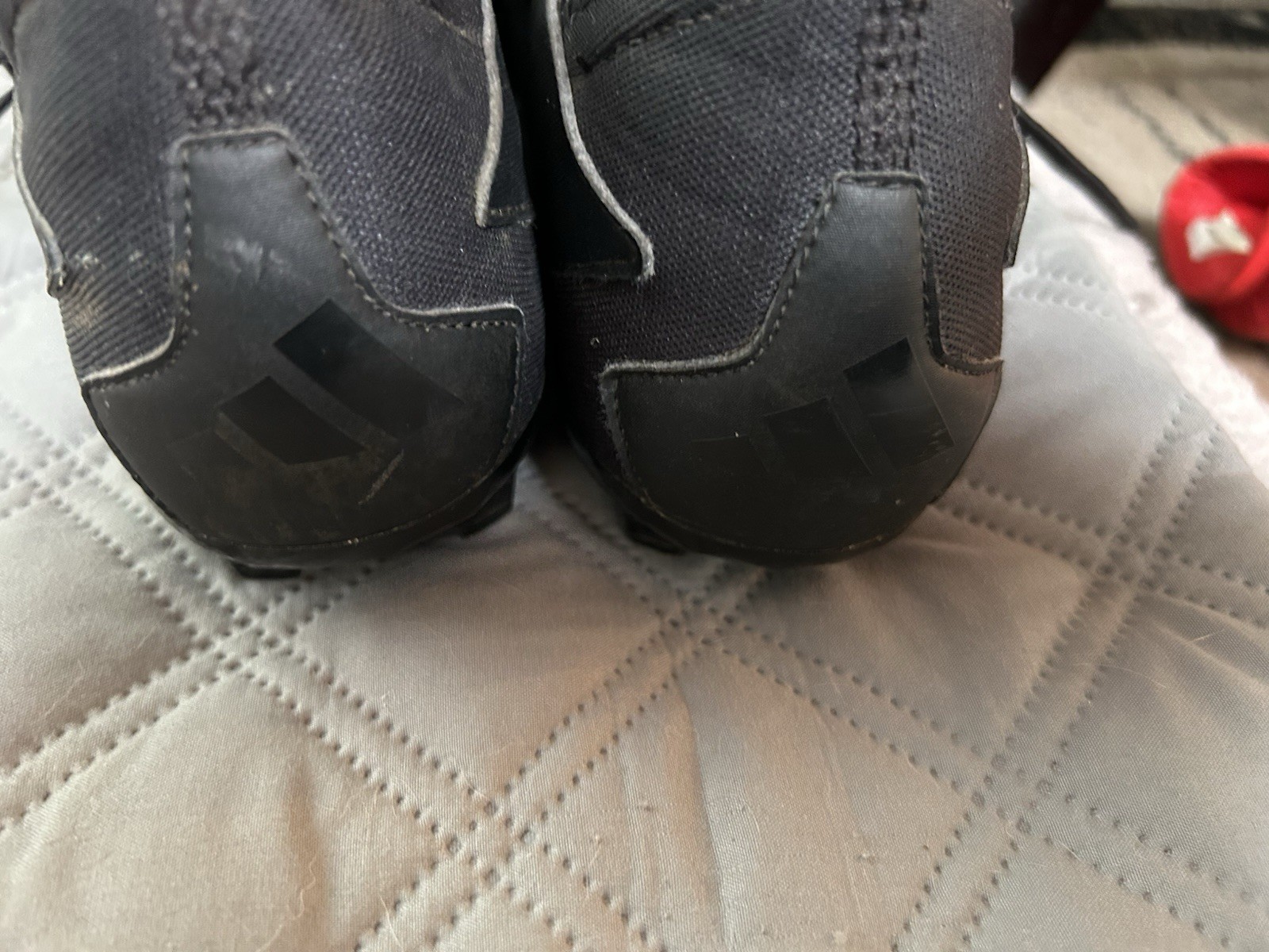 Adidas Predator High Definition Texture Cleats Size 5