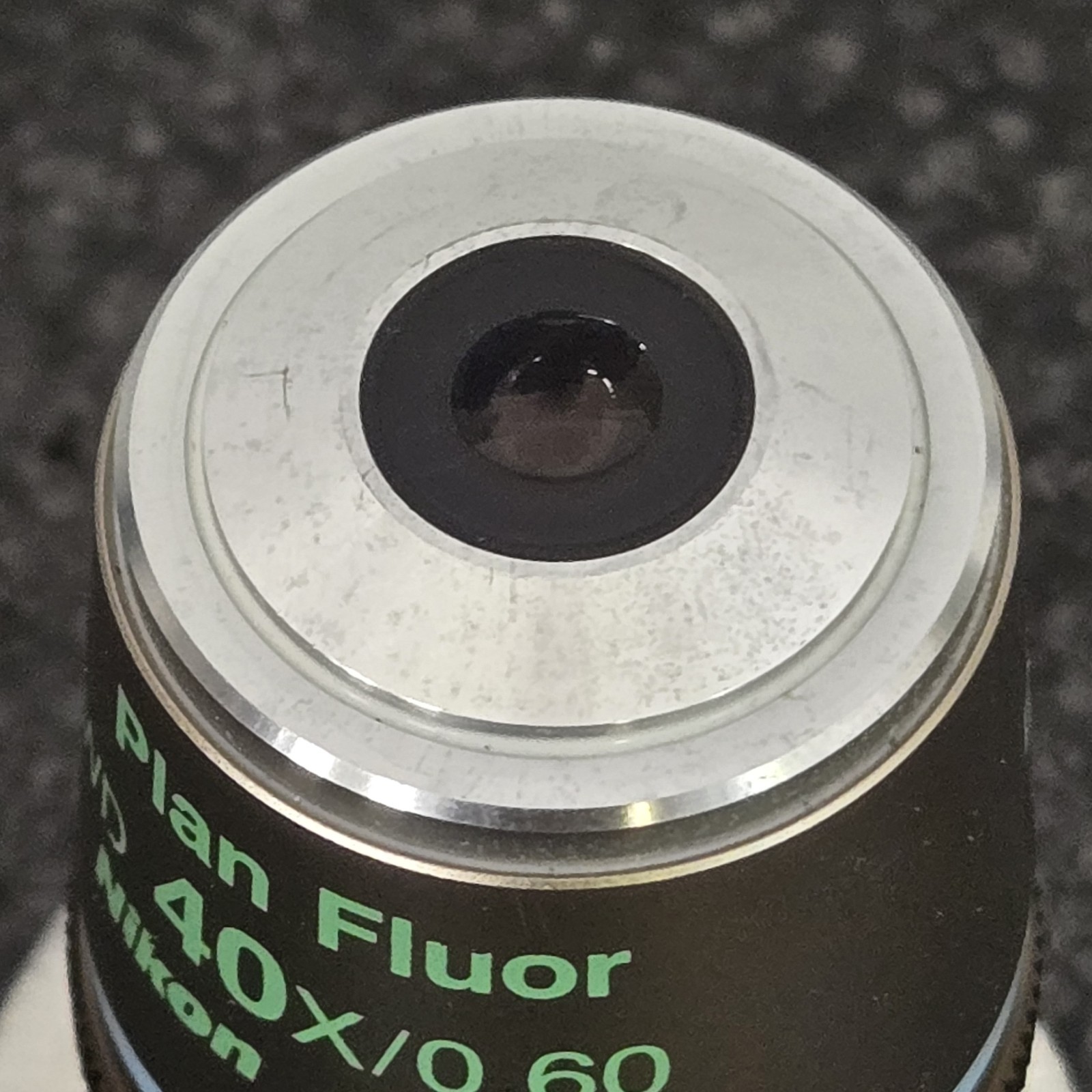 Nikon Microscope Objective 40x/0.60 Plan Fluor ELWD PH2 DM ∞/0-2 WD 3.7-2.7