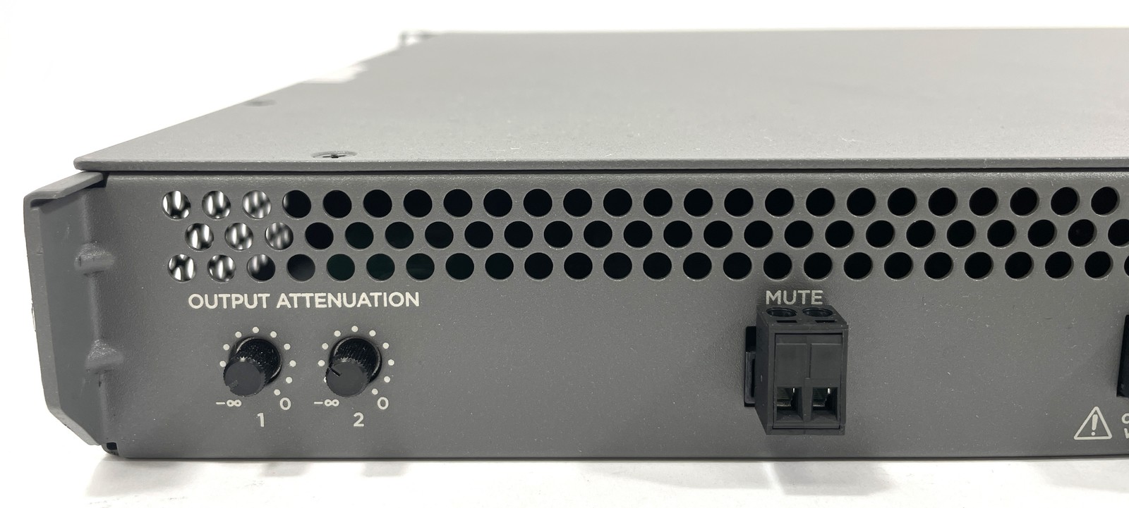 Bose PowerSpace P2600A 2-Channel 600W Versatile Power Amplifier