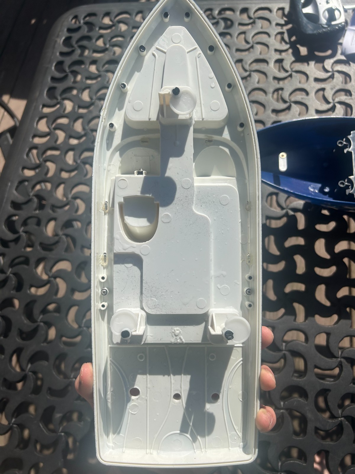 FULL FUNCTION 2006 MALIBU WAKESETTER, RC BOAT With Box, Instructions, and Stand