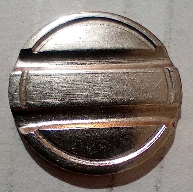 Unmarked Grooved Slotted Mystery Token