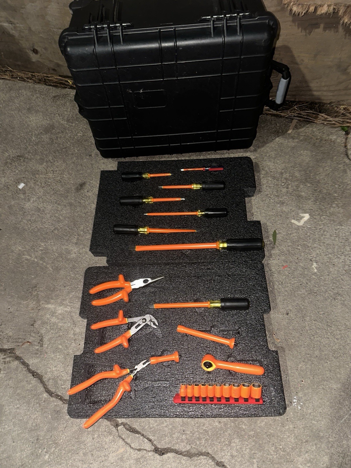 Salisbury 1000v insulated tools