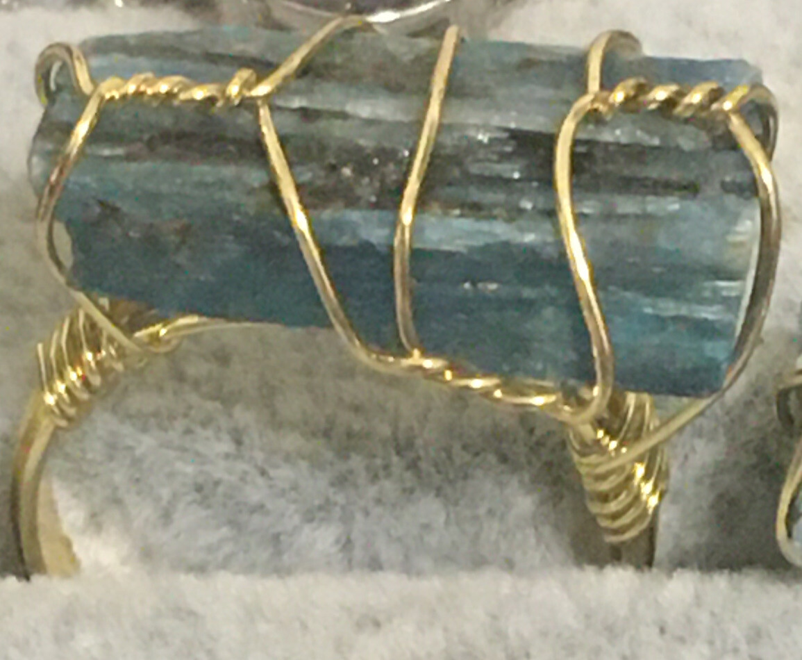 apatite raw stone wire wrapped ring adjustable to size 6,7 &8