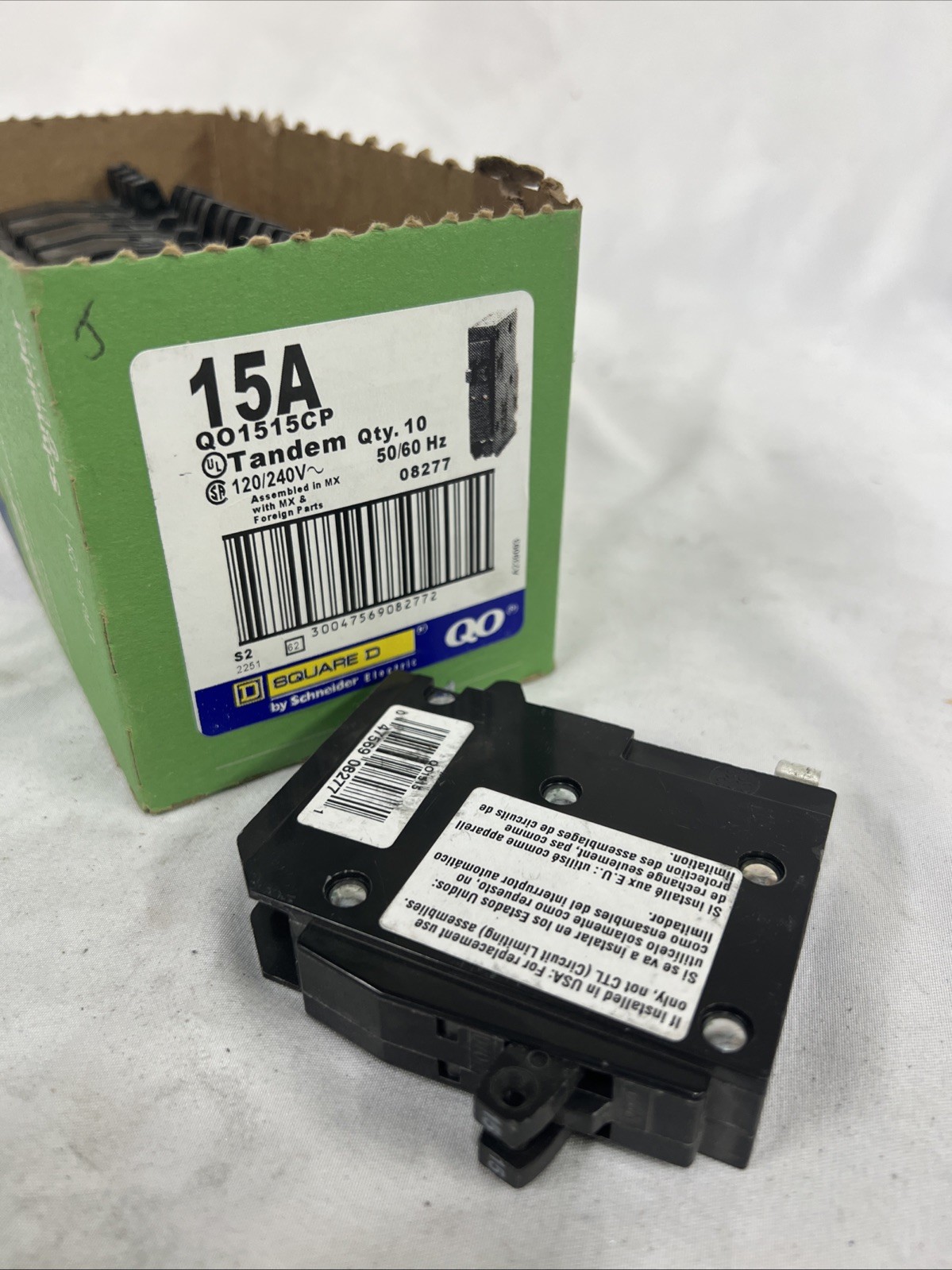 Square D QOT1515 15 Amp 2 Pole Twin Tandem Circuit Breaker (New)