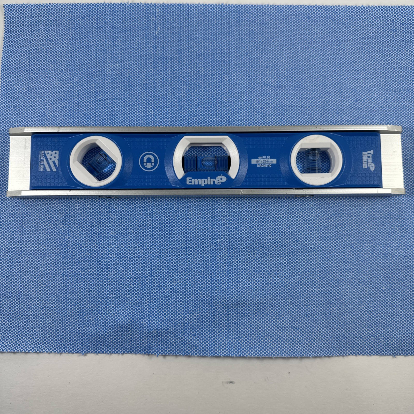 Empire True Blue Series em75.10 Torpedo Beam Level, 10 in L, 3-Vial, Magnetic