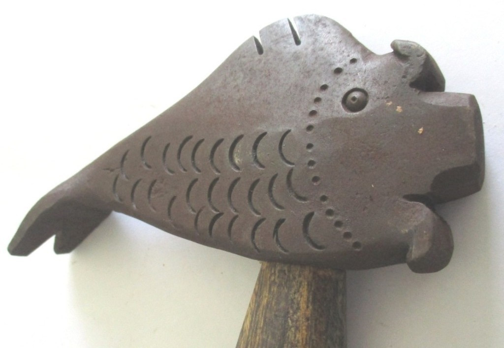 ANTIQUE OLD TOOL CLAW HAMMER FISH SHAPE UNUSUAL RARE
