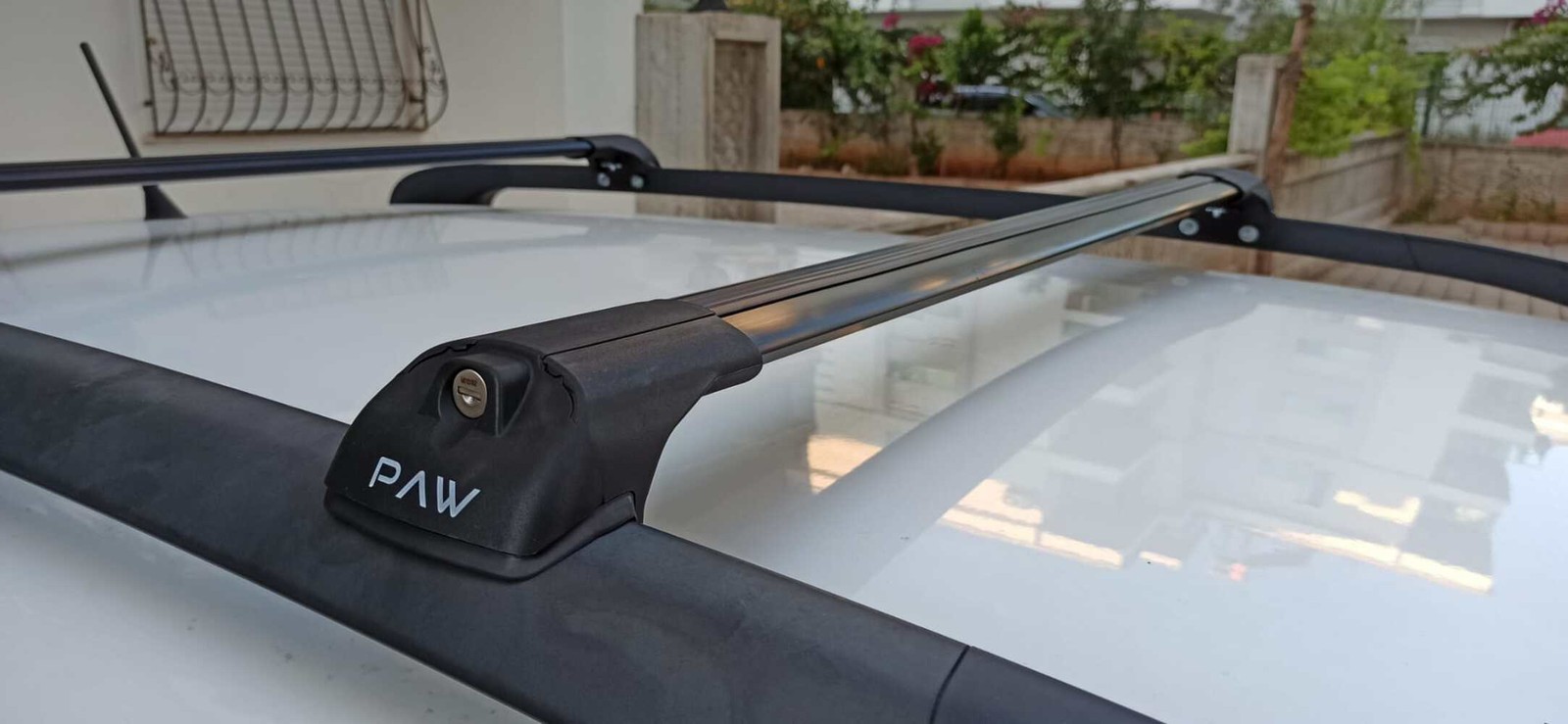 For Chevrolet Tracker 1999-2005 Roof Rack System, Aluminium Cross Bar, Raised Ra