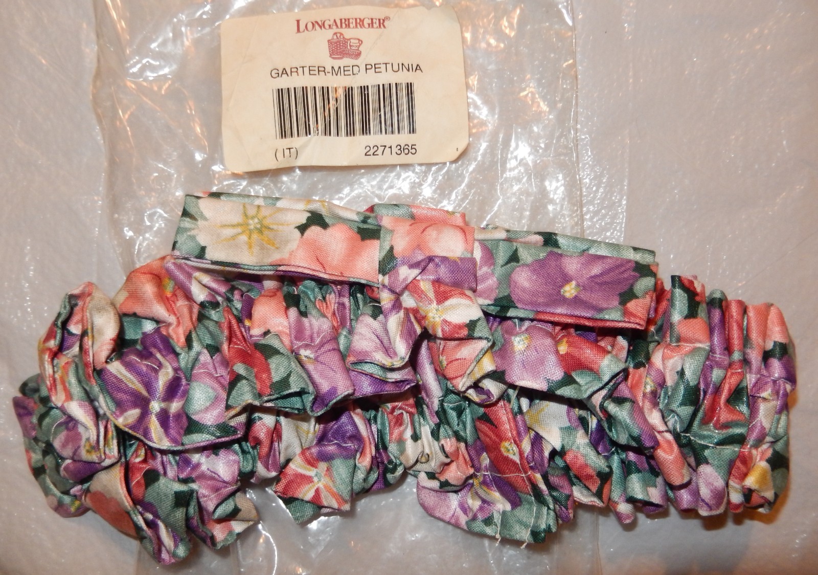 Longaberger Medium Garter Petunia w/orig. pkg. #2271365