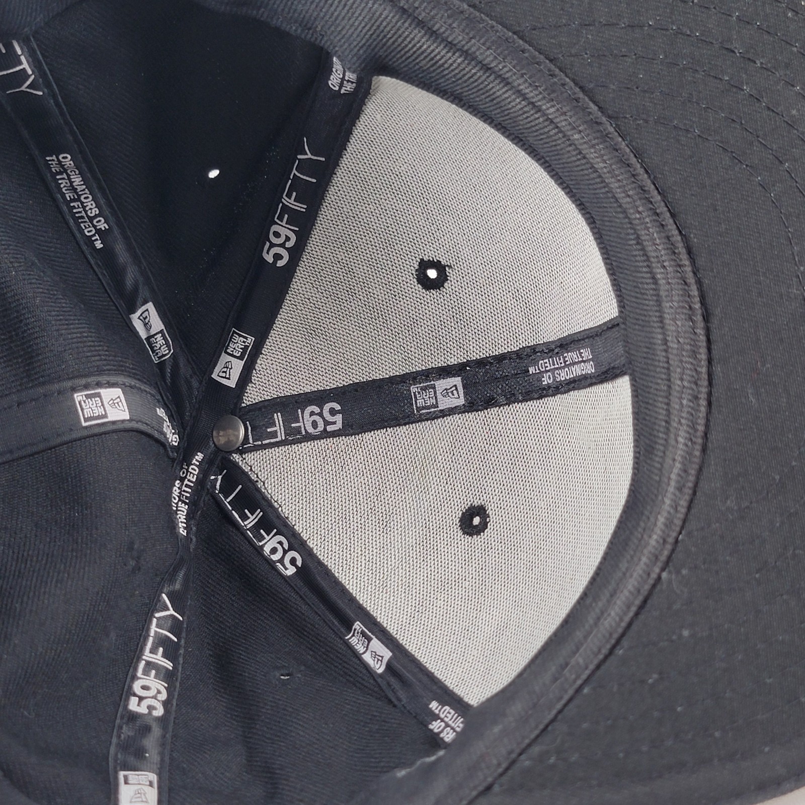 New New Era 59Fifty 7 1/2 New York Yankees MLB Mens Black Hat