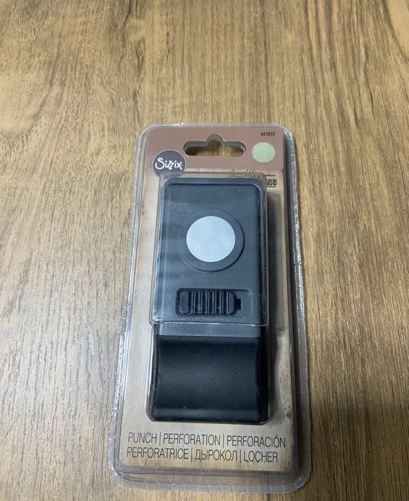 Sizzix Paper Punch 1-3/4Circle Stamping Paper Punch Tim Holtz