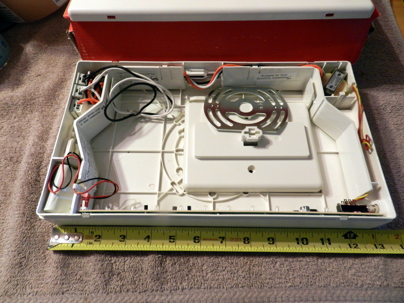 Cooper Polycarbonate LED Emergency Exit Lighting Sign LPX60RWH 120/277 VAC