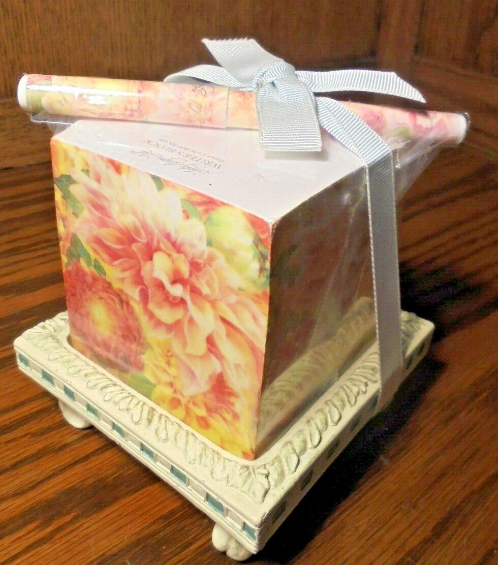 New Sealed Package "Lady Jayne Ltd #1559 Dahlia Writers Block Set With Pen"  119