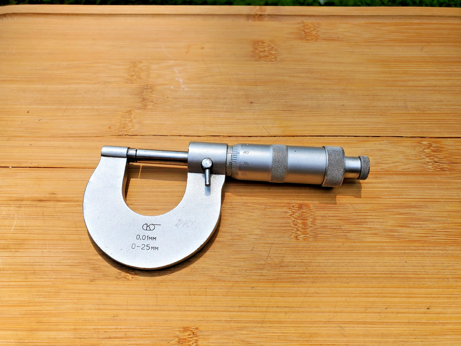 Vintage MK  0-25MM .01MM Precision Micrometer / USSR / #N12 20407
