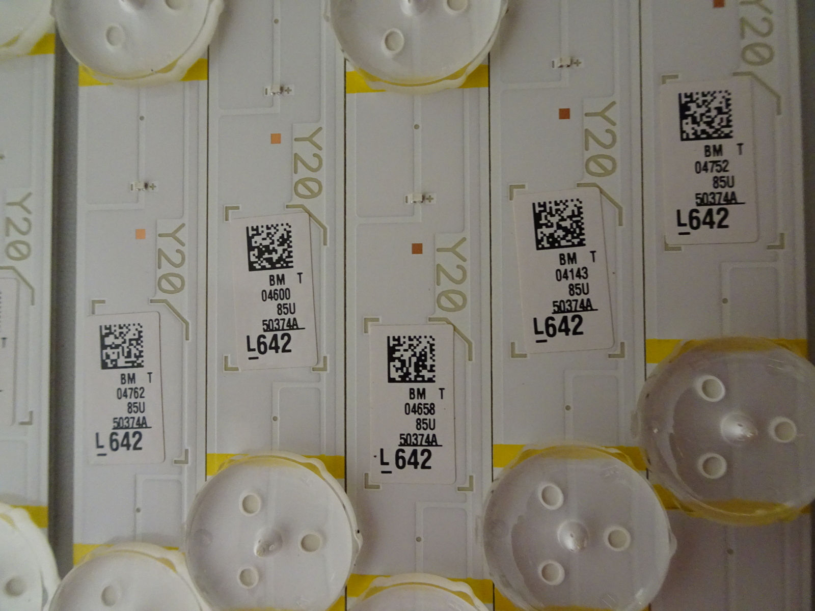 Samsung QN85Q80AAFXZA LED Strip Set (48) BN96-50374A
