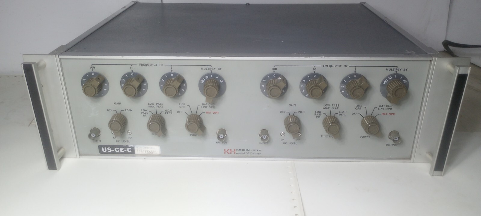 Working Krohn-Hite Model 3323 Variable Dual-Channel Filter .01Hz - 99.9kHz