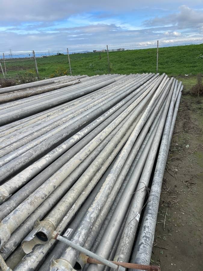 4"x30' Aluminum Irrigation Sprinkler Pipe, Drop Lock, 3/4" Riser & Coupling