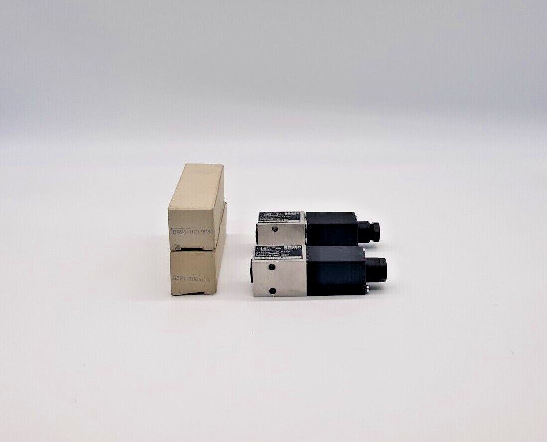 Bosch 0 821 100 004 Pressure Switch (Lot of 2)