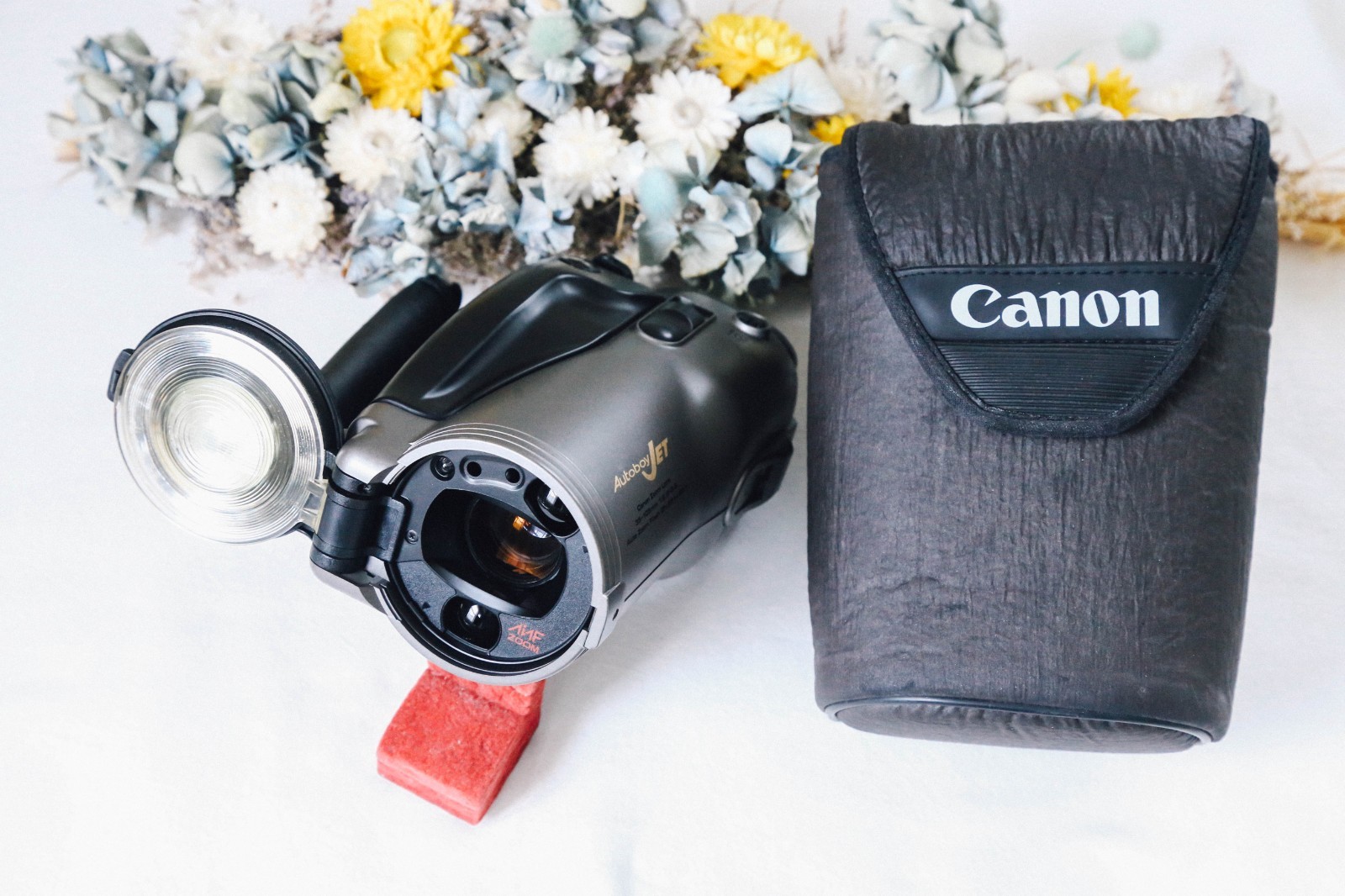 Canon Autoboy JET 135 film camera Rare silver Body From Japan