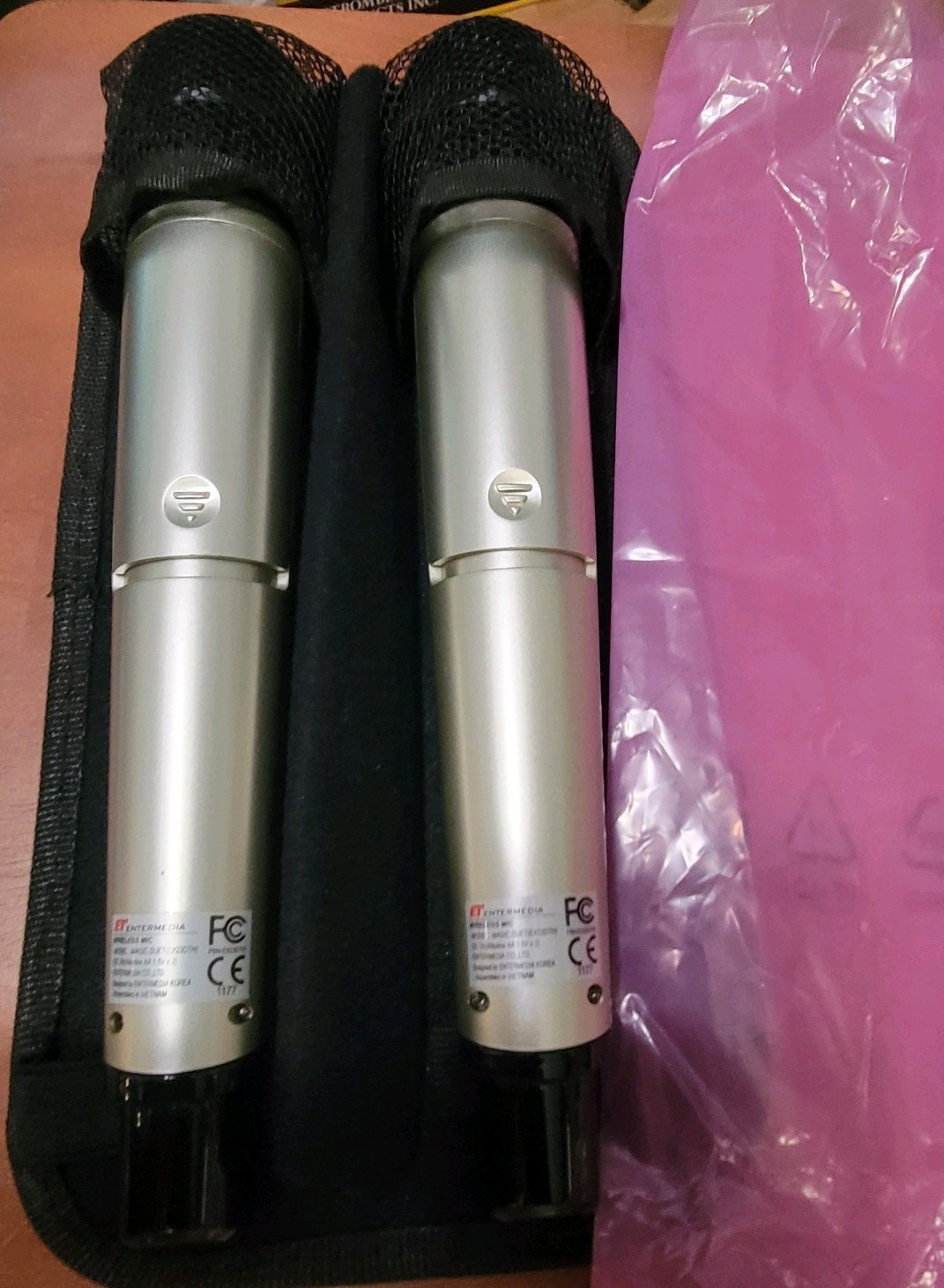 2 Magic Sing EX23DTH Microphone Karaoke on stage wireless mint Entermedia