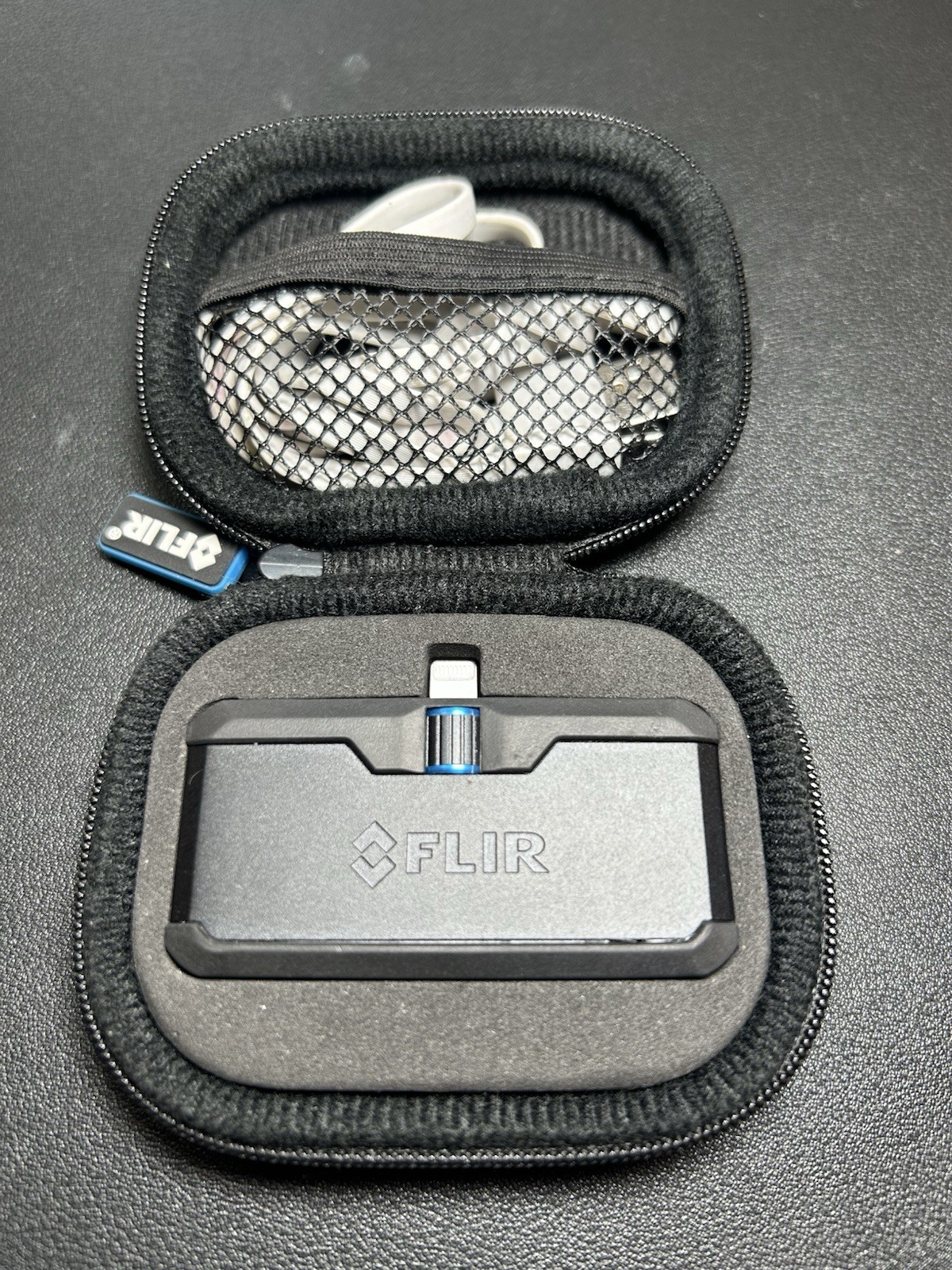 FLIR ONE Pro Thermal Camera for iPhone Lightning Model 0012 w/ Case