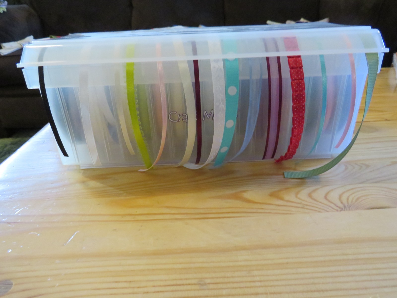 Craft Mates Apothecary Ribbon Dispenser Holder 15 Divided Sections w/ Ribbon
