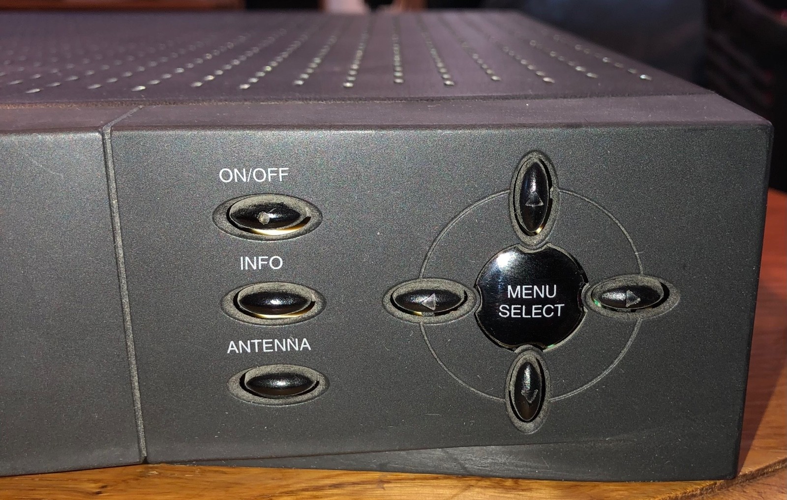 RCA SATELLITE TV RECIEVER DSS MODEL DRD502RB