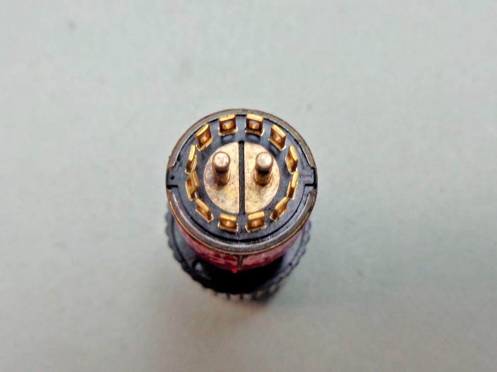 Rotary Switch, GRAYHILL Dual Pole 6-Position with Knob