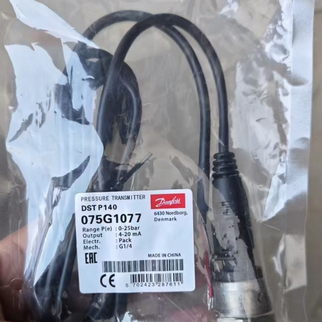 1PC Danfoss DSTP140 075G1077 0-25 bar wired pressure transmission sensor