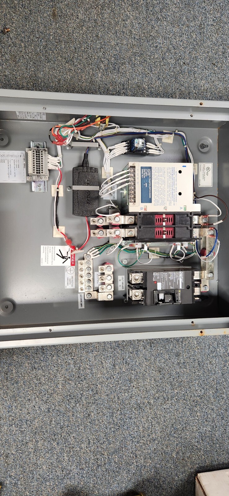 Cummins Onan RSS100-6868 100A 240VAC 1PH 2P Automatic Transfer Switch
