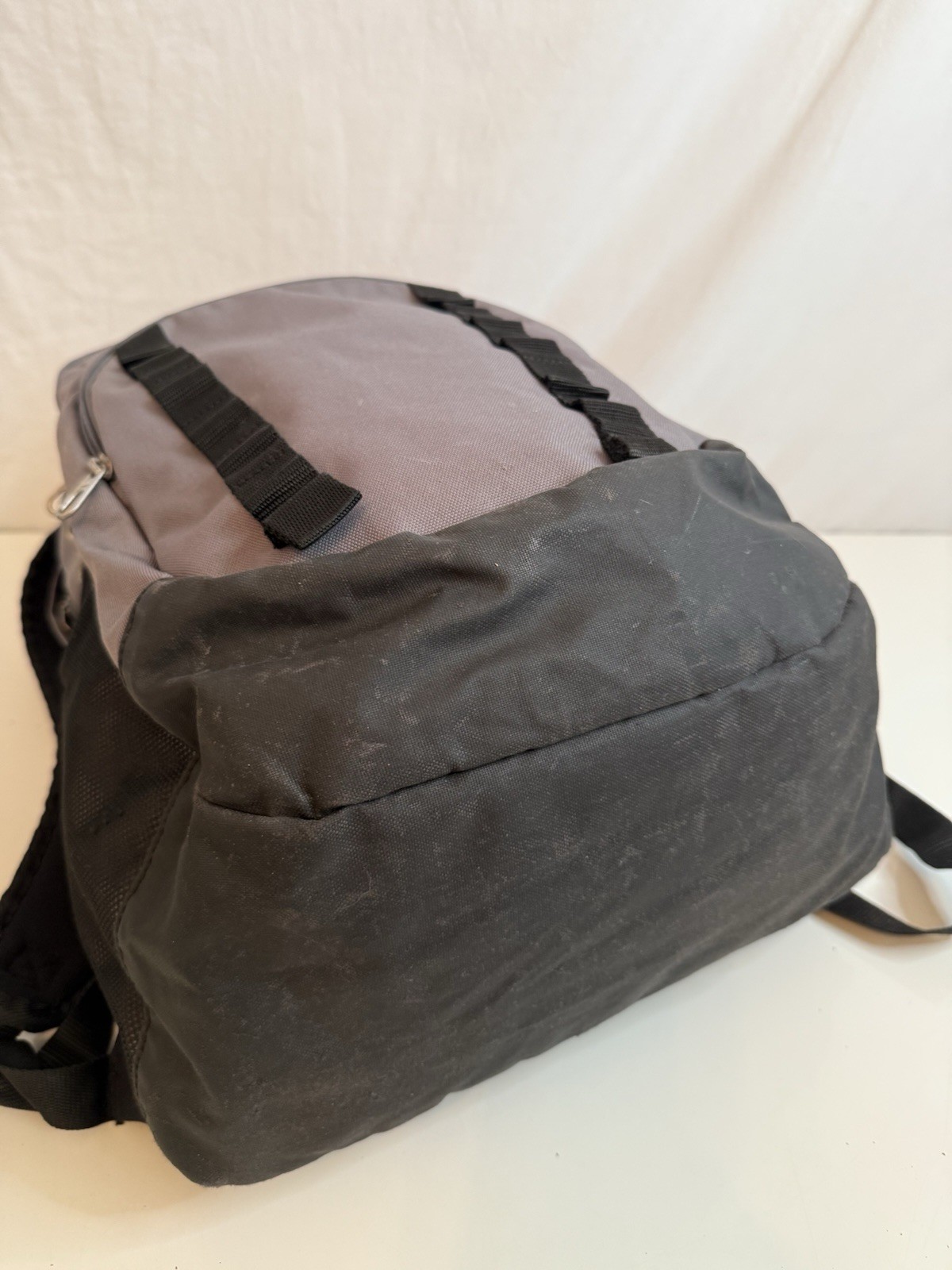 Nike Backpack School Gym Workout Sports Bag Black Gray Travel Adjustable