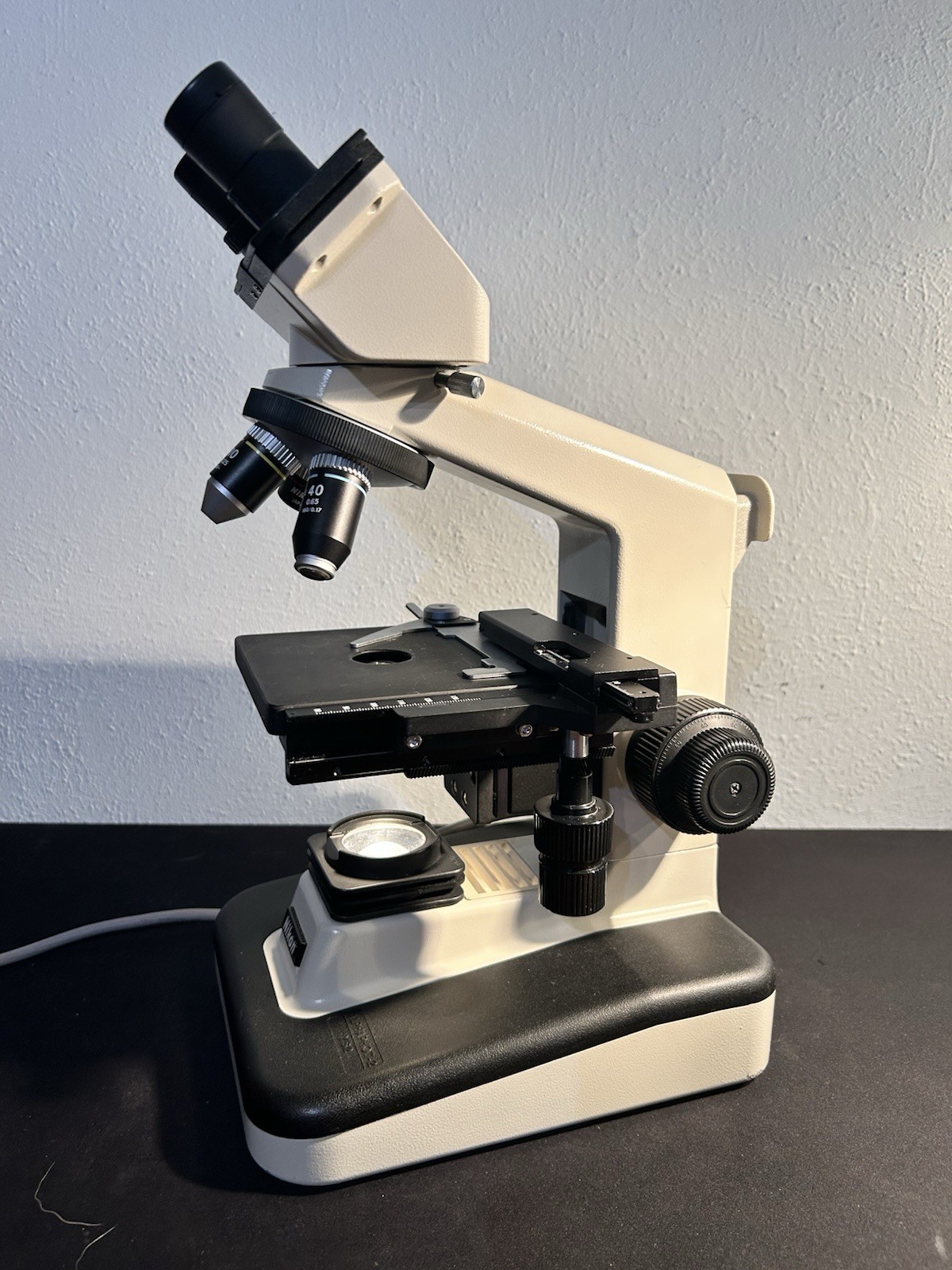Nikon YS2-T Alphaphot 2 Microscope With Objectives E4 0.10/ E10 0.25/ E40 0.65