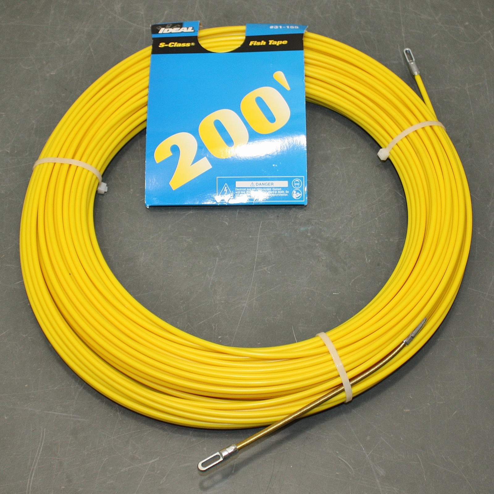 Ideal S-Class Fish Tape 31-155, 3/16" x 200ft, Round, Leader End, Fiberglass