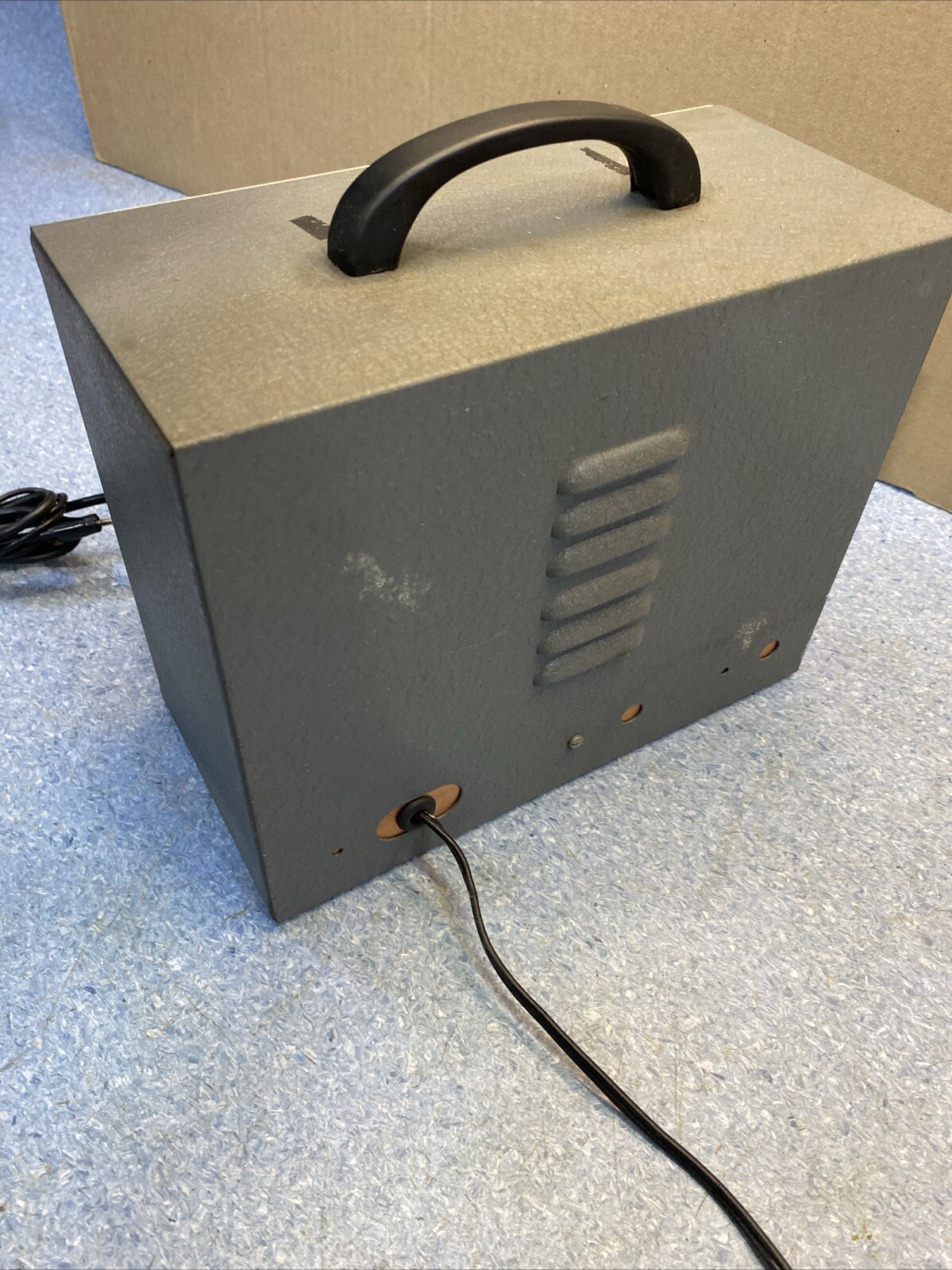 Vintage EICO Model 324 Signal Generator Ham Radio Powers On