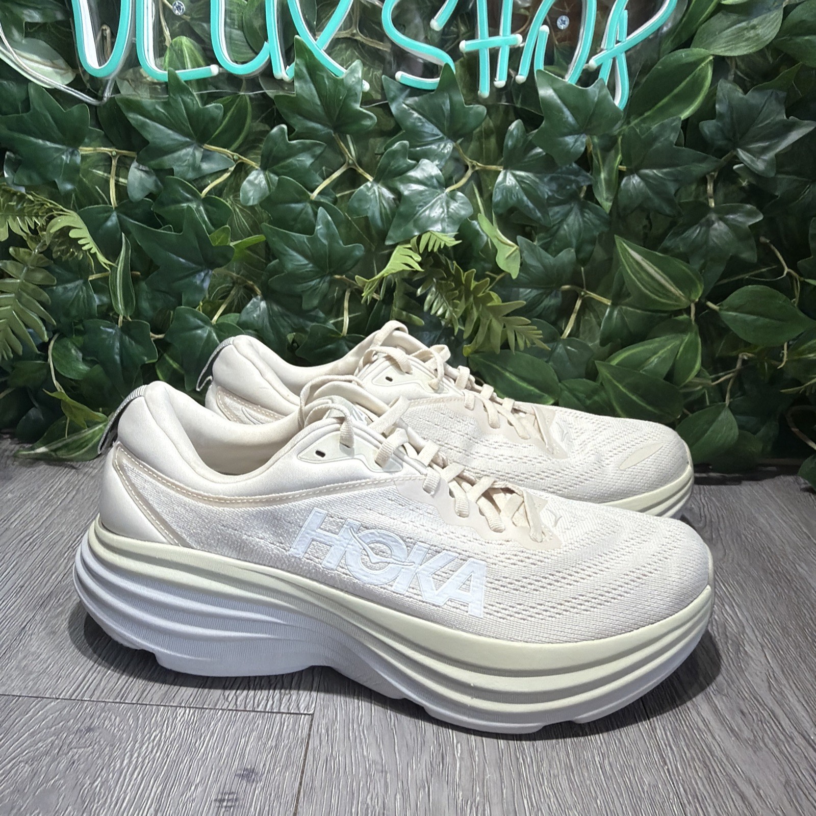 NEW Hoka One One Bondi 8 Oat Milk Barley Running Shoes Mens Sz 11 D 1123202 OKb
