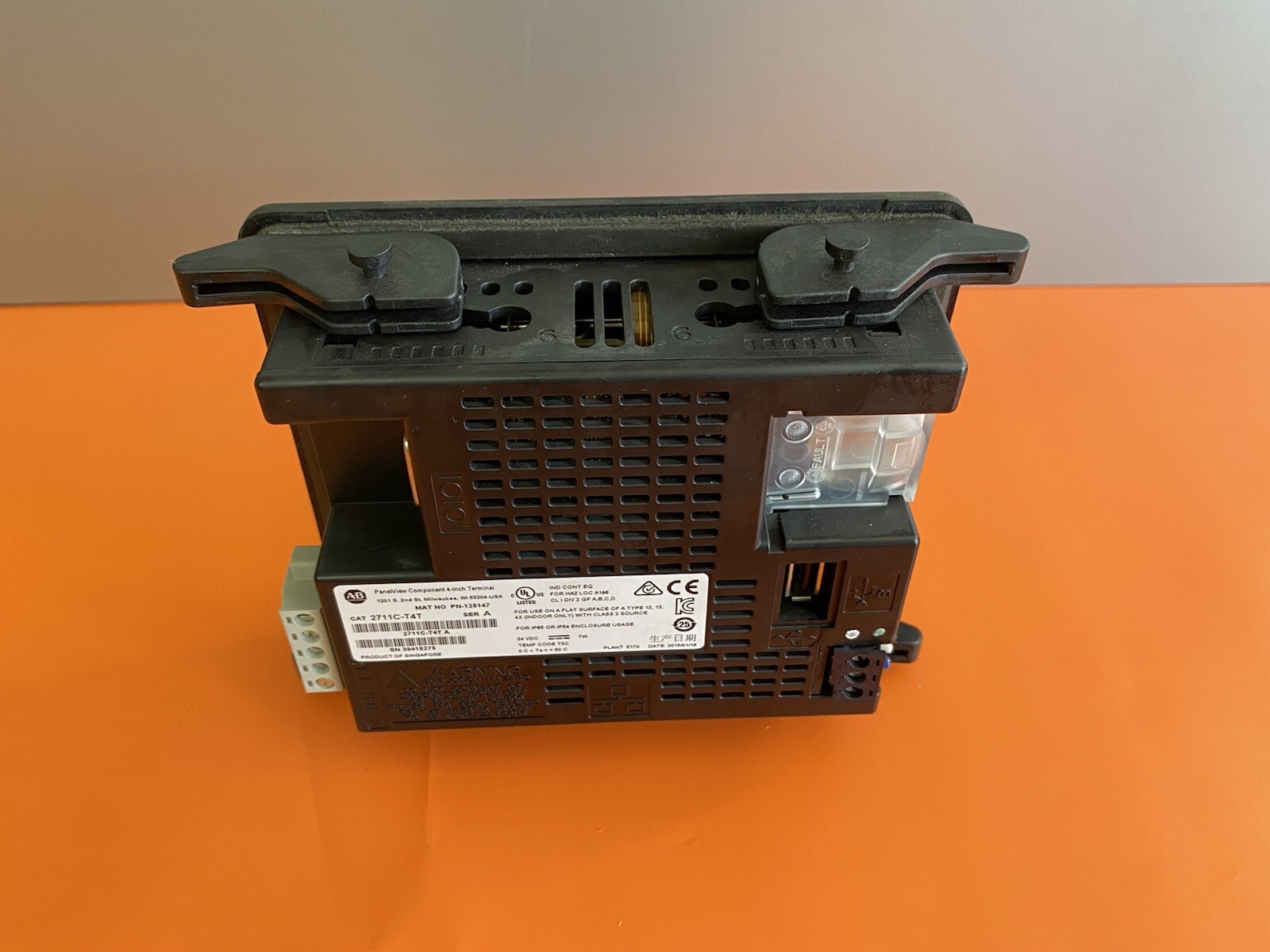 Allen Bradley 2711C-T4T Panel View Touch Screen C400 4” 24VDC