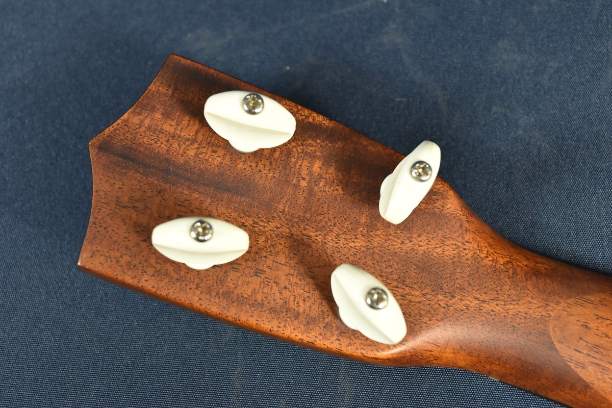 Loco Concert Ukulele DUK-3C 09-0059 from Japan with Hard Case