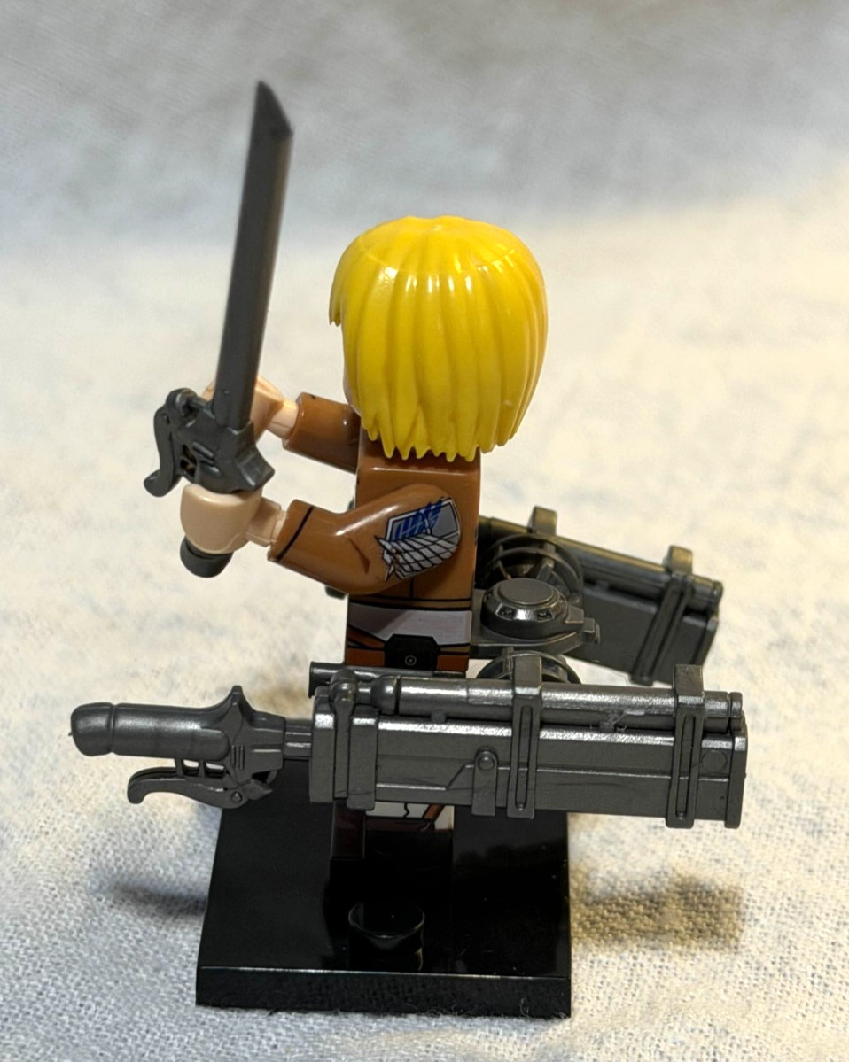 Armin Arlet - Custom Minifigure- Attack On Titan Themed