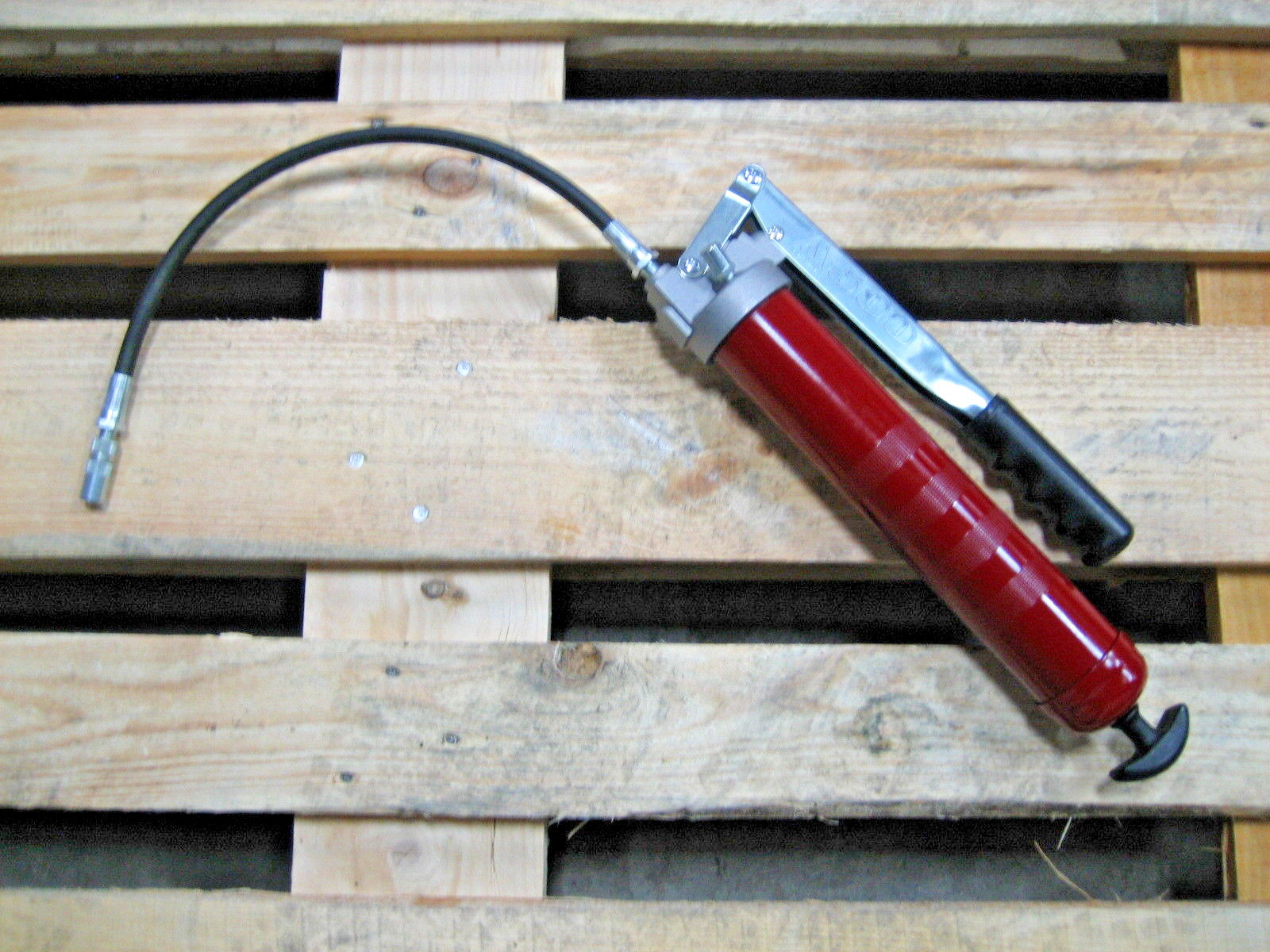 (1) Alemite 500-E Professional Lever Action Grease Gun 10,000 PSI Assm. In USA
