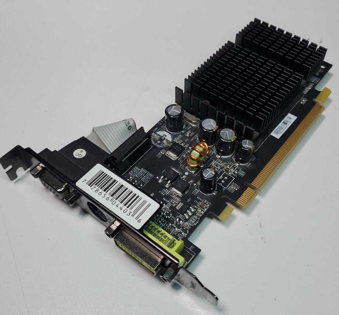 XFX pv-t72s-wang v2.2 w05/08 GF 7200GS 256MB DDR2 TV DVi PCi-e video card w Cord