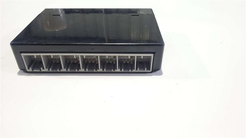Control Module BCM Under Steering Column PN 22737274 OEM 12 13 Silverado 1500