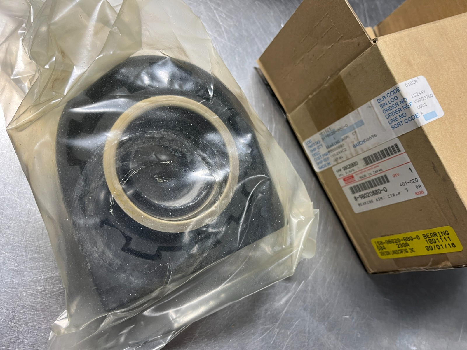 8-98020880-0  Isuzu OEM  GM   Drive Shaft BEARING   98020880