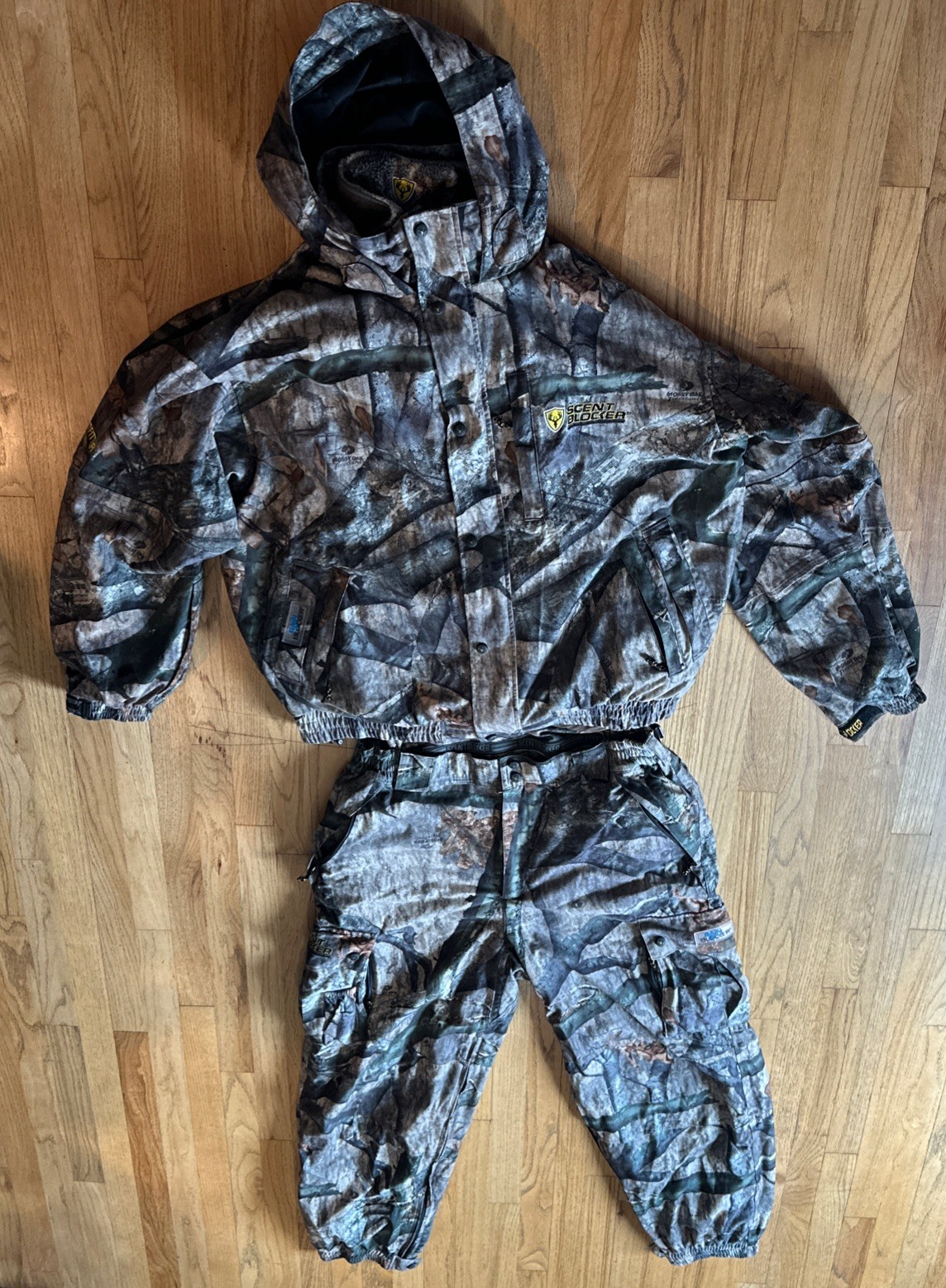 Scent Blocker and Rain Blocker Outfitter Insulated Jacket 2XL & Pants XL
